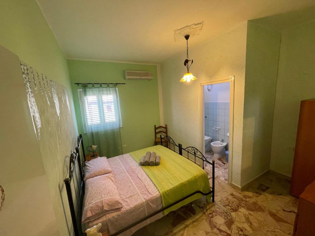 U Curtigliu Hotel Реалмонте Екстериор снимка